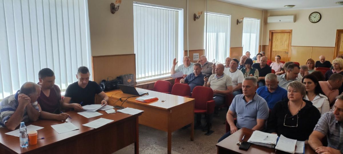 Депутати міської ради збиралися на 41 чергову сесію Кам’янської міської ради