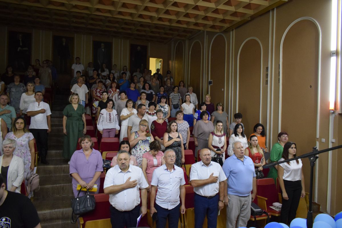 Освітяни Кам’янської громади збиралися на конференцію